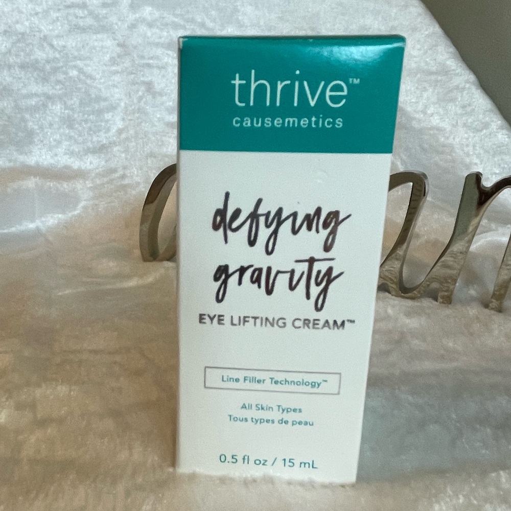 NIB Thrive causemetics defying gravity EYE LIFTING CREAM